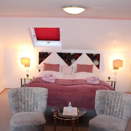 Romantic-Pension Albrecht - Since 1901 Hohenschwangau Exterior photo